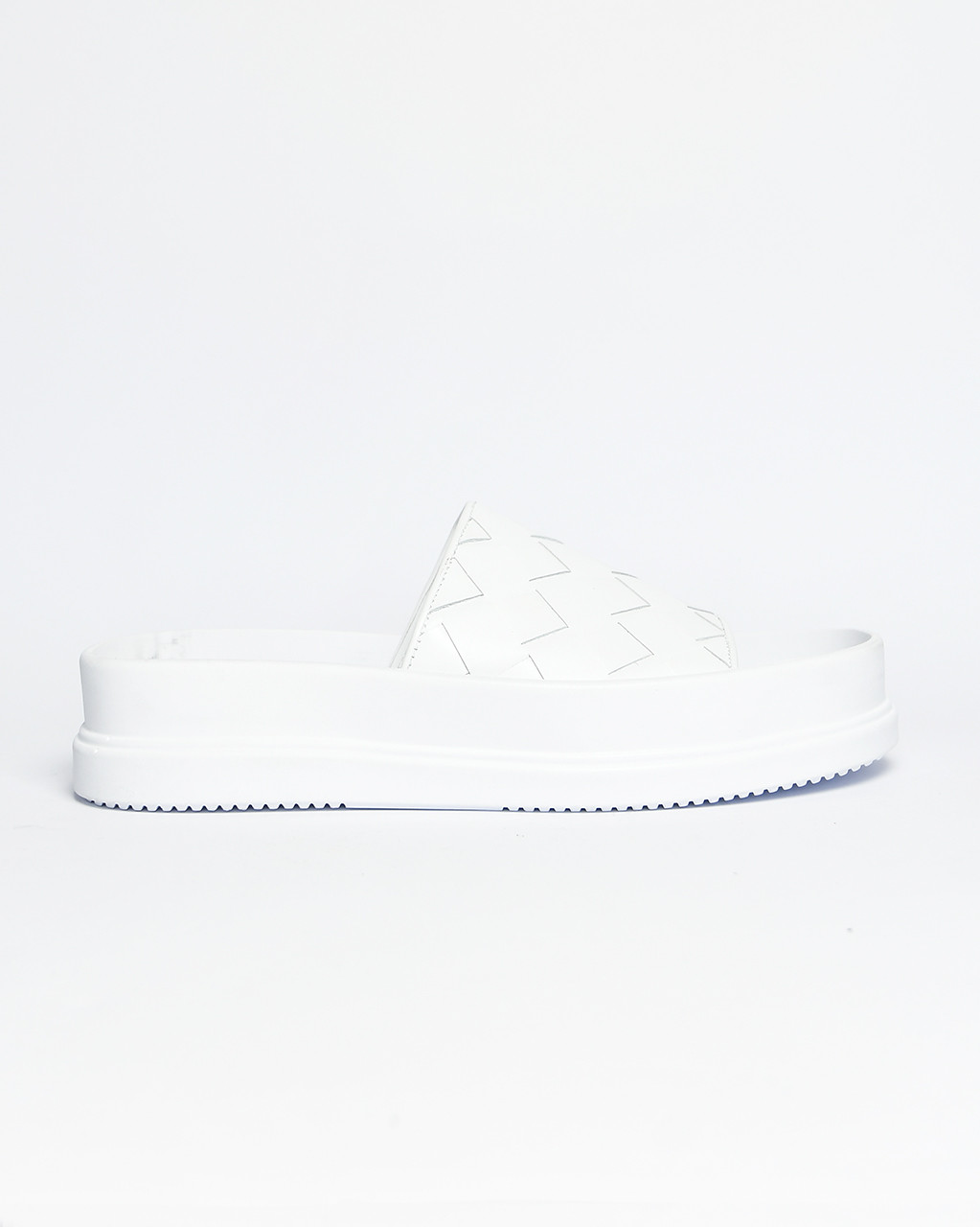 A. Slipper